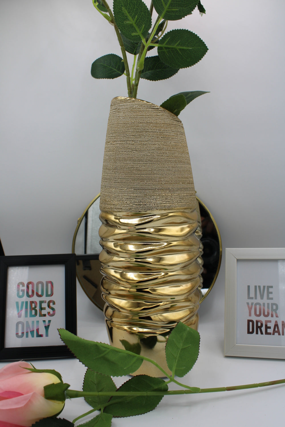 Vase rond moderne "or/crème"